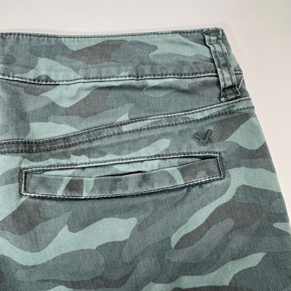 American Eagle Camo Skinny Pants Womens 6 Green Stretch Patch Pockets Military - Picture 9 of 14
